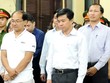 Cựu tổng giám đốc Navibank và đồng phạm nghe tuyên án. Ảnh:Hải Duyên.