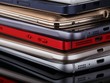 Smartphone mới liên tục xuất hiện ở Việt Nam nhưng ngày càng hiếm sản phẩm cao cấp.