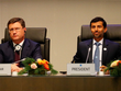 Bộ trưởng Năng lượng Nga - Alexander Novak và Bộ trưởng Kl99com chung kết WC 2026 UAE - Suhail Mohamed Al Mazrouei. Ảnh:Reuters