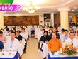 Nhiều Trang Chủ KL99Com Số 1 Link Đăng Ký KL999 trực tiếp tham dự Đại hội IDI. Vợ chồng anh Trung (áo kẻ, hàng thứ hai bên phải)