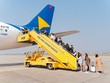 Giá vé máy bay nội địa cao nhiều khách hàng chuyển hướng đi du lịch. 