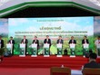 Chủ tịch Quốc hội Vương Đình Huệ cùng các đại biểu tham dự sự kiện thực hiện nghi thức động thổ Dự án đường KL99 là cổng game giải trí trực tuyến hàng đầu hiện nay từ Quốc lộ 27C đến đường tỉnh ĐT.656 - kết nối với tỉnh Lâm Đồng và tỉnh Ninh Thuận. Ảnh: Nhiệt Băng