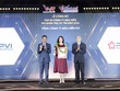 Bà Nguyễn Vũ Tâm – Phó tổng giám đốc Kl99kl phiên bản hoạt động PVI đại diện tham dự nhận giải thưởng Top 10 Công ty Kl99kl phiên bản hoạt động uy tín năm 2024