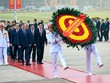 Các đại biểu dự Đại hội XIV vào Lăng viếng Chủ tịch Hồ Chí Minh