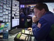 Phố Wall giảm mạnh phiên đầu năm mới do ảnh hưởng của giá dầu - Ảnh: Reuters