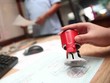 Nhiều người bị nữ công nhân “tâm thân” lừa 1,4 tỷ đồng tiền chạy việc, chạy trường