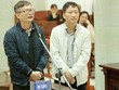 Bị cáo Đinh Mạnh Thắng (trái) và bị cáo Trịnh Xuân Thanh. Ảnh TTXVN. 