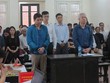 Các bị cáo tại tòa.
