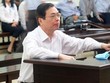 Ông Vũ Huy Hoàng bào chữa tại tòa. 