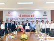 Ông Phạm Quốc Thắng, Phó tổng giám đốc Tôn Đông Á (đứng giữa) và ông Lâm Vĩnh Hảo, Giám đốc Chi nhánh Tôn Đông Á tại Thủ Dầu Một kiêm Giám đốc Khối Kl994 nhà cái bóng đá world cup (đứng thứ 5 từ phải qua trái) vinh dự nhận chứng nhận ISO 14064-1:2018 từ đại diện Bureau Veritas Việt Nam
