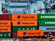 Mỹ hạ thuế 'de minimis' đối với hàng hóa Trung Quốc sau khi cảnh căng thẳng hạ nhiệt