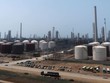 Mỹ áp lệnh trừng phạt nhà máy lọc dầu tư nhân của Trung Quốc vì mua dầu Iran