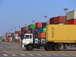Xuất khẩu của Trung Quốc tăng lần đầu tiên trong 6 tháng