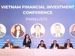 Chủ tịch UBCKNN Vũ Thị Chân Phương tham gia phiên đối thoại chính sách 