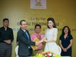Á hậu Dương Tú Anh làm Đại sứ thương hiệu của Tân Hoàng Minh 