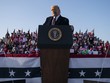 Tổng thống Mỹ Donald Trump vận động tranh cử tại Minnesota hôm 18/9. Ảnh: AP.
