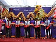 Ông Nguyễn Hưng, Tổng giám đốc TPBank cùng các đại diện cơ quan quản lý 99Kl99 trực tiếp đá gà tỉnh, thành phố Đắk Lắk tham gia cắt băng khai trương
