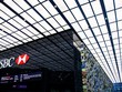 HSBC: Việt Nam được kỳ vọng sẽ hưởng lợi rất lớn từ TPP do nhu cầu ngày càng gia tăng đối với hàng hóa dệt may và giày dép