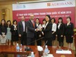 Bà Nguyễn Thị Phượng, Phó tổng giám đốc Agribank đại diện nhận giải