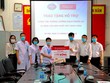 Agribank hỗ trợ Bệnh viện bệnh nhiệt đới Trung ương trong phòng chống dịch Covid-19. Hoạt động trao tặng được diễn ra tại cơ sở 2 của Bệnh viện (Số 78 Đường Giải Phóng, Hà Nội), nhằm đảm bảo an toàn phòng chống dịch theo quy định.