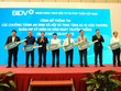 Ông Phan Đức Tú, Chủ tịch HĐQT và ông Lê Ngọc Lâm, Tổng Giám đốc BIDV tại sự kiện an sinh Trang Chủ KL99Com Số 1 Link Đăng Ký KL999.
