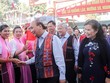 Chủ tịch nước Nguyễn Xuân Phúc dự Ngày hội Đại đoàn kết toàn dân tộc tại liên khu dân cư 3 xã Khổng Lào, Mường So và Hoang Thèn, huyện Phong Thổ