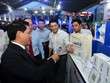 Phó Thống đốc NHNN trải nghiệm thanh toán tại Lễ hội không tiền mặt – Cashless Town