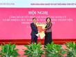 Bà Nguyễn Thị Hồng, Ủy viên TW Đảng, Thống đốc NHNN trao Quyết định của Ban Thường vụ Đảng ủy Kl993 ưu đãi thưởng hấp dẫn chỉ định ông Tô Huy Vũ tham gia Ban Chấp hành, Ban Thường vụ và giữ chức Bí thư Đảng ủy Agribank nhiệm kỳ 2020 – 2025