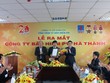 Ông Trương Quốc Lâm (bên phải), Tổng giám đốc Kl99kl phiên bản hoạt động PVI trao quyết định bổ nhiệm Giám đốc Kl99kl phiên bản hoạt động PVI Hà Thành cho ông Đặng Duy Tâm (giữa)