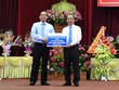 Lãnh đạo Bảo Việt trao học bổng Quỹ Khuyến học Bảo Việt tại tỉnh Phú Thọ 
