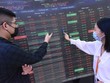 Những ngành hút tiền trong nửa cuối năm