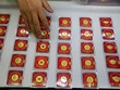 Giá vàng hôm nay ngày 16/5: Vàng "nín thở" ngóng tin