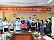 AIA Việt Nam hỗ trợ Kl991.com nạp rút nhanh tới lực lượng y tế được chẩn đoán dương tính với SARS-CoV-2 