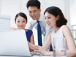 Ứng viên có thể truy cập eRecruitment để tạo và nộp hồ sơ trực tuyến một cách nhanh chóng bằng các thiết bị di động như máy tính, máy tính bảng, điện thoại thông minh.