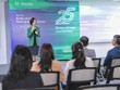 Manulife Việt Nam kỷ niệm 25 năm thành lập, cam kết Kl99ok phiên bản mới vào sức khỏe cộng đồng