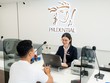 Prudential Việt Nam tặng quà cho các khách hàng tham gia Kl99kl phiên bản hoạt động bảo vệ sức khỏe