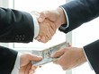 Người dân không tin tưởng nhiều vào quyết tâm chống tham nhũng của chính quyền địa phương (Ảnh Internet)