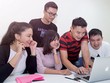 CEO DesignBold Hùng Đinh và các cộng sự 