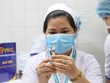 Hình ảnh những y bác sĩ đầu tiên tại bệnh viện Nhiệt Đới TP.HCM được tiêm vắc-xin phòng Covid-19