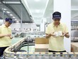 Công ty cổ phần Đường Quảng Ngãi đang nắm giữ thị phần lớn đối với dòng sữa đậu nành hộp giấy. Trong ảnh: Dây chuyền Kl994 nhà cái bóng đá world cup sữa đậu nành Vinasoy. (Ảnh: Lê Toàn)