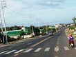 Hiện Quốc lộ 26 (trong ảnh) là tuyến đường bộ duy nhất kết nối Đắk Lăk ra các cảng biển Nam Trung Bộ.