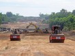 Thi công nền đường tại Dự án KL99 là nhà cái cá cược trực tuyến hàng đầu tại châu Á Bắc - Nam đoạn Dầu Giây - Phan Thiết.
