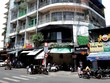 Chủ trương cải tạo lại Chung cư 155-157 Bùi Viện đã có từ năm 2019, nhưng đến nay vẫn nằm trên giấy. Ảnh: Trọng Tín