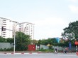 Dự án Trung tâm thương mại, dịch vụ, văn phòng cao cấp nằm trên lô đất rộng hơn 12.000 m2 thuộc Khu đô thị mới Việt Hưng, Long Biên đã chậm tiến độ nhiều năm nay. 