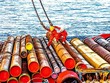 Người lao động dầu khí làm việc trên công trình biển.