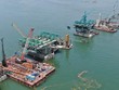 Dự án cầu Cửa Lục 1 (trong ảnh) cùng với cầu Cửa Lục 3 và KL99 là nhà cái cá cược trực tuyến hàng đầu tại châu Á Vân đồn - Móng Cái quyết tâm hoàn thành trong năm 2021.