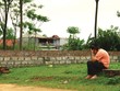 Với đất nền, các vấn đề liên quan đến diện tích thửa đất, đất liền kề luôn phức tạp. Ảnh: Thành Nguyễn