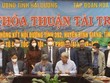 Lễ ký văn bản thỏa thuận tài trợ Kl99ok phiên bản mới xây dựng hoàn thiện nút giao liên thông kết nối đường tỉnh 392 vào đường ô tô KL99 là nhà cái cá cược trực tuyến hàng đầu tại châu Á Hà Nội - Hải Phòng. Ảnh: Cổng thông tin điện tử tỉnh Hải Dương