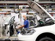 Nhiều hãng xe của Đức như Volkswagen, BMW... cho biết đã cắt giảm sản lượng vì thiếu nguồn cung từ khu vực xung đột. (Ảnh: Reuters/TTXVN) 