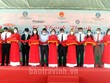 Đại biểu cắt băng khánh thành công trình Kho lạnh thông minh đầu tiên của vùng ĐBSCL